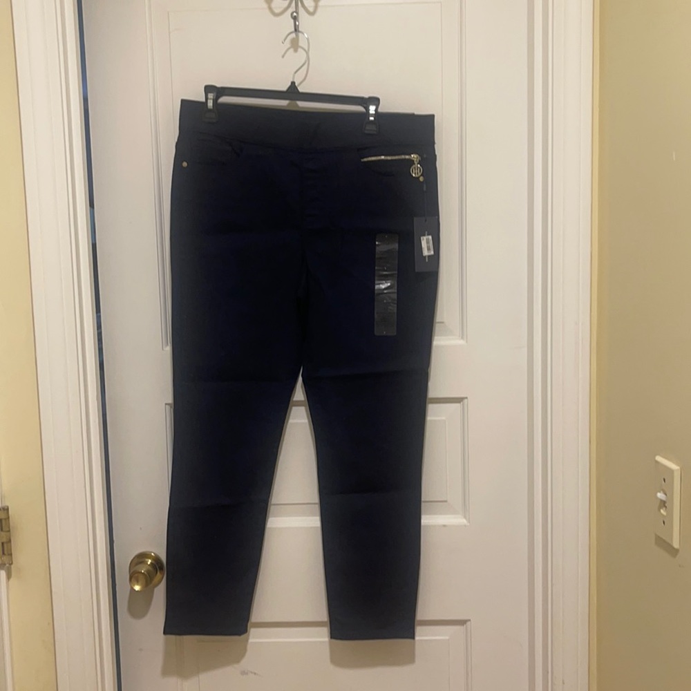 5- Pocket Leggings